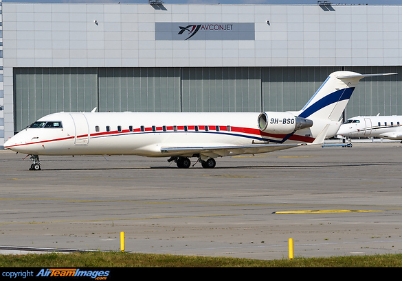 Bombardier Challenger 850