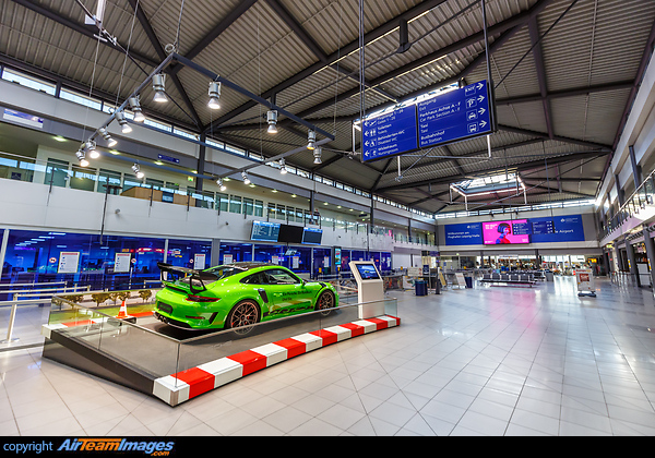 Leipzig / Halle Airport Terminal Building Leipzig / Halle Airport