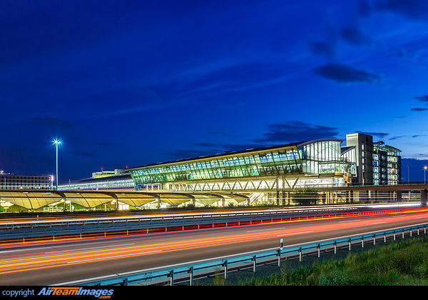 Leipzig / Halle Airport Terminal Building Leipzig / Halle Airport