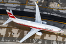 Boeing 737-823