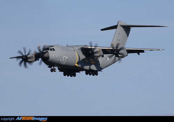 Airbus delivered the only Luxembourg A400M (serial MSN104) which is operated by the 15th Air Transport Wing from Melsbroek Air Base. Airbus A400M-180
