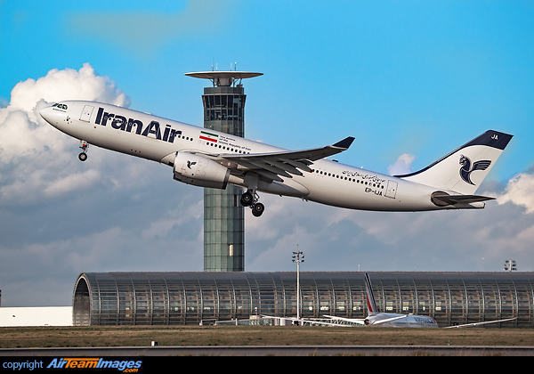 Airbus A330-243