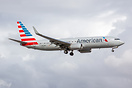 Boeing 737-823