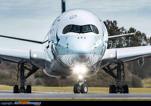 Airbus A350-1041 (B-LXH) Aircraft Pictures & Photos - AirTeamImages.com