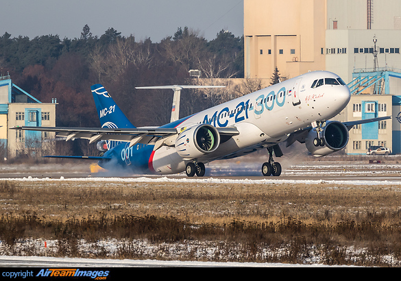 Irkut MC-21-300