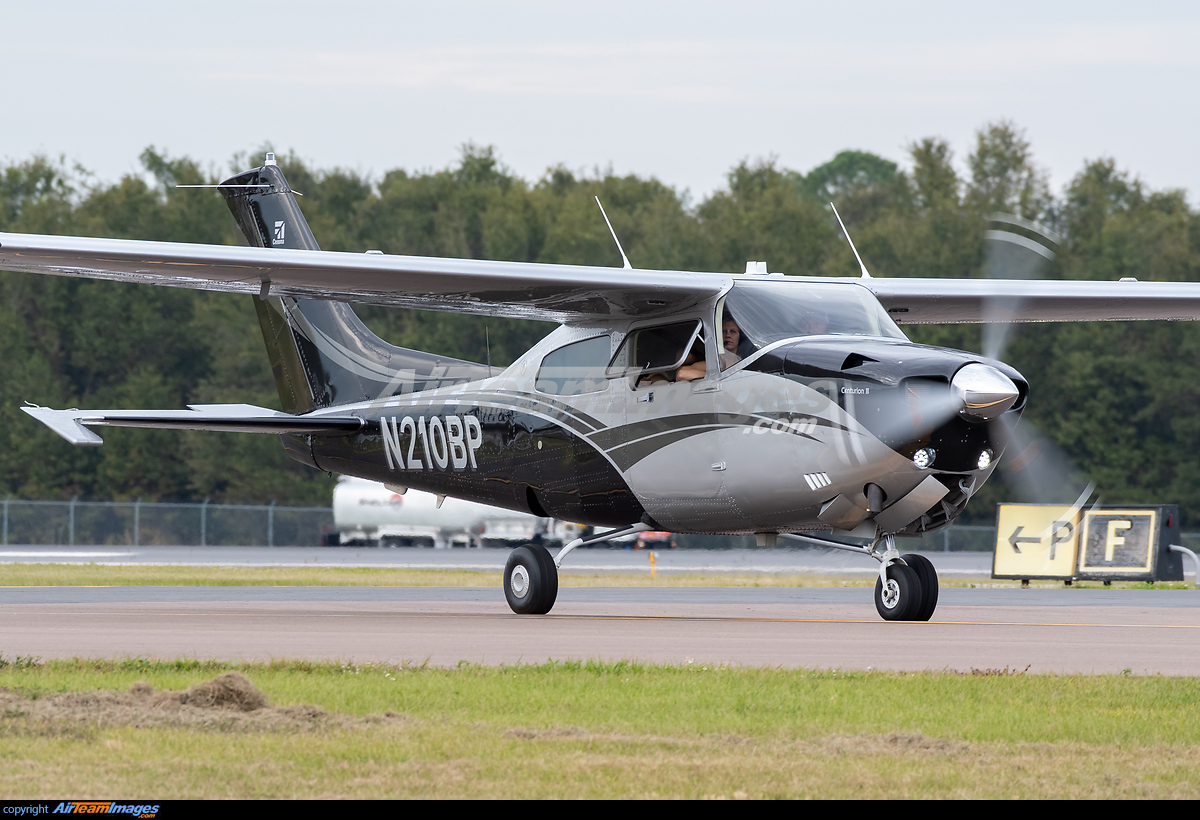 Cessna T210N - Large Preview - AirTeamImages.com