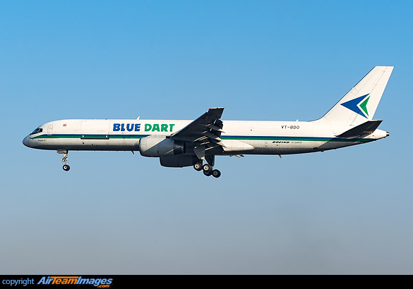 Boeing 757-208(PCF)