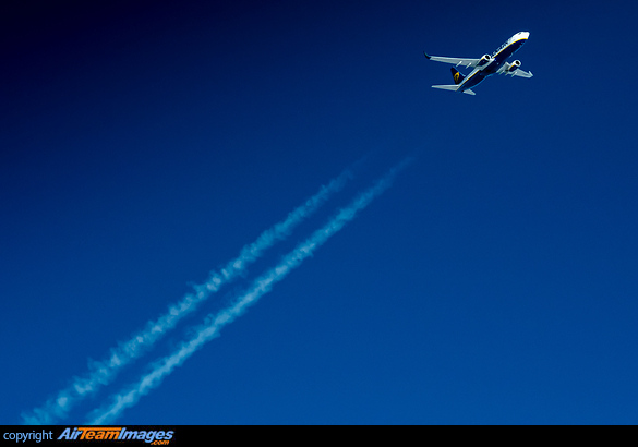 Boeing 737-8AS