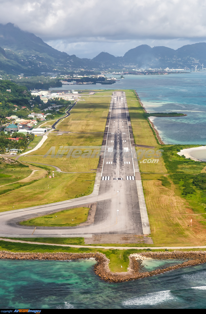 Mahe Airport Large Preview