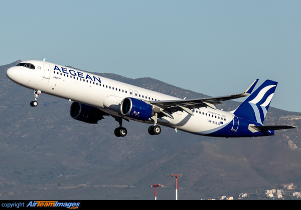 Carptain of this flight to LCLK was MY beloved husband Captain Ioannis Mitropoulos! Takeoff from runway 21L! Airbus A321-271NX