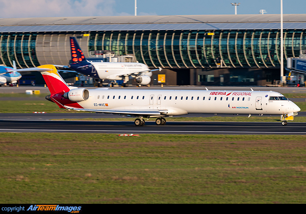 Bombardier CRJ-1000 NextGen