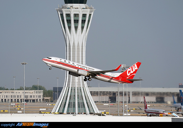 Boeing 737-86N