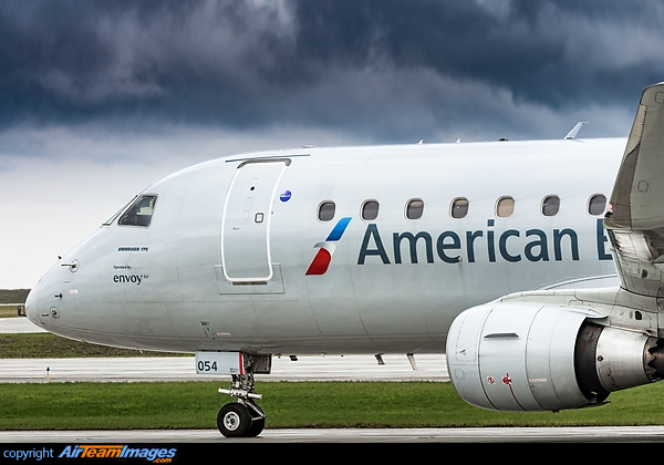 Embraer ERJ-175LR