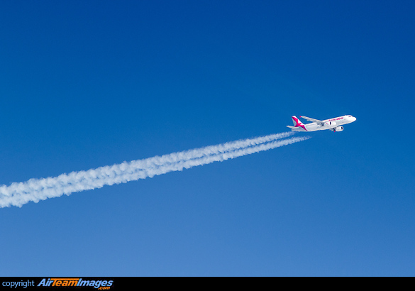 Airbus A320-214