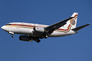Boeing 737-566