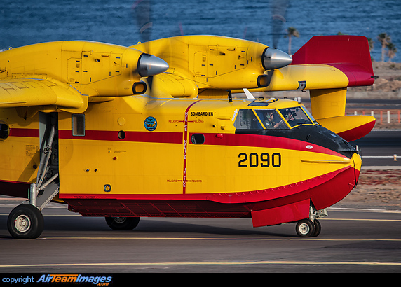 Canadair CL-415