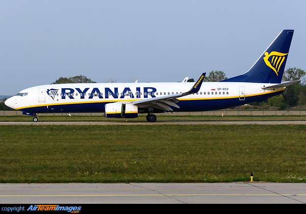 Boeing 737-8AS
