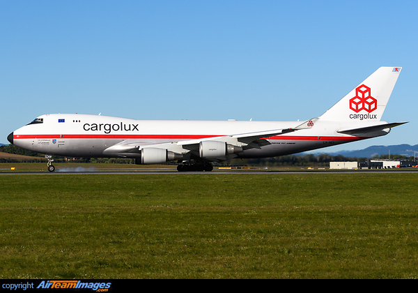 Boeing 747-4EVF(SCD)