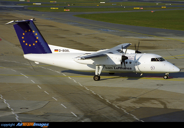 Bombardier Dash 8-102A