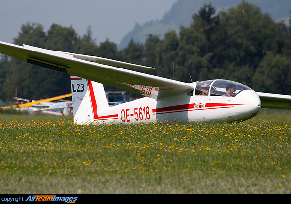 Let L-23 Super Blanik