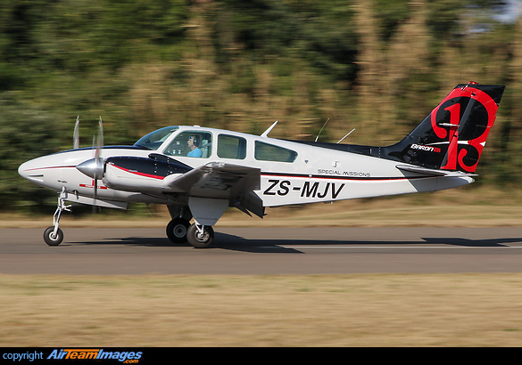 Beechcraft E55 Baron