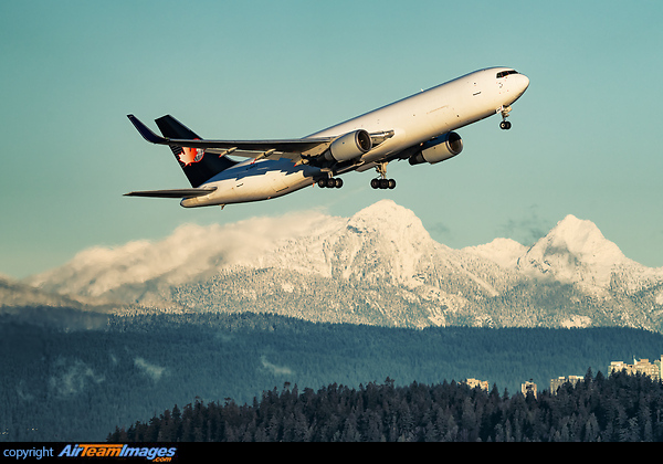 Boeing 767-316/ER(BDSF)