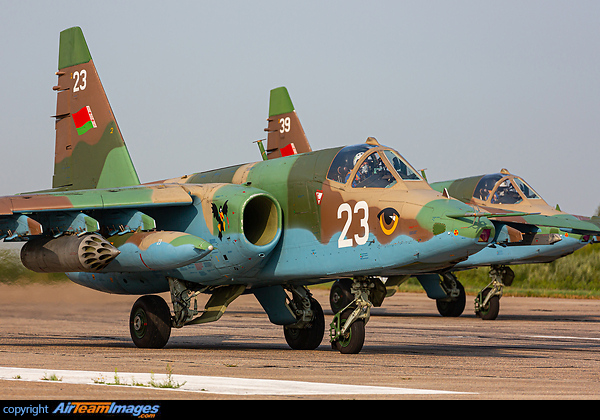 Sukhoi Su-25