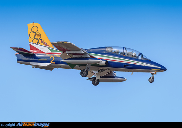 Special livery for 60th anniversary of Frecce Tricolori acrobatic team. Is dedicated to "Getti Tonanti", an italian aerobatic team founded in 1953; flew with the Republic F-84. Aermacchi MB-339PAN