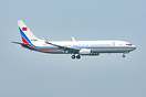 Boeing 737-89L