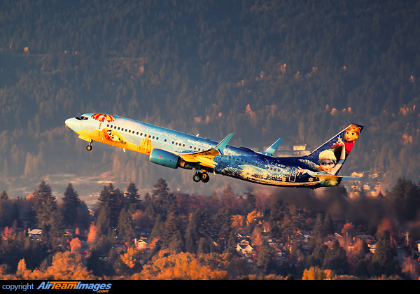 Boeing 737-8CT