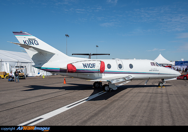 Dassault Falcon 10