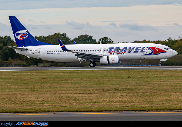 Boeing 737-8FH