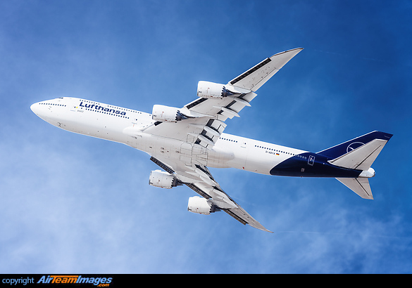 Boeing 747-830