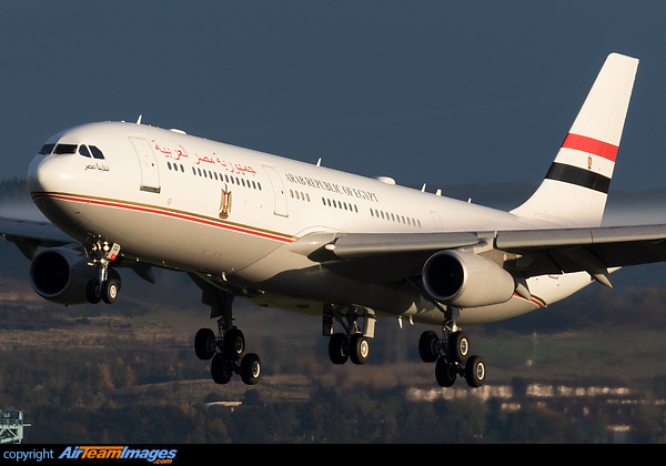 Airbus A340-212