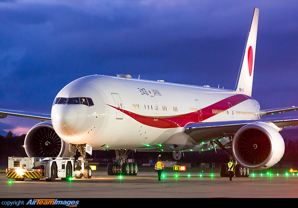 Boeing 777-3SB/ER