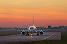 Boeing 737-8HX