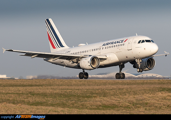 Airbus A319-111