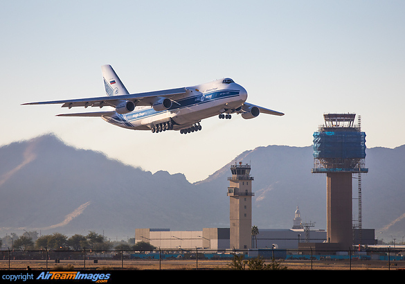 Antonov An-124-100 Ruslan
