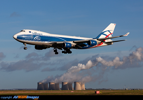 Boeing 747-428ERF