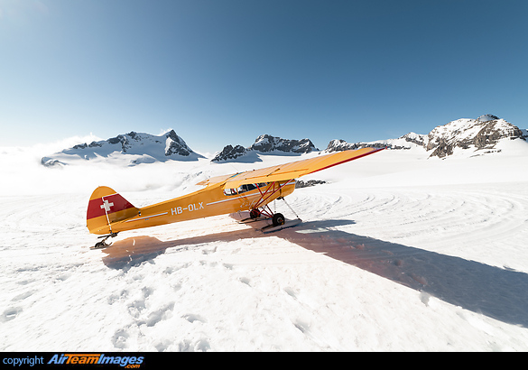 Piper PA-18-180M Super Cub
