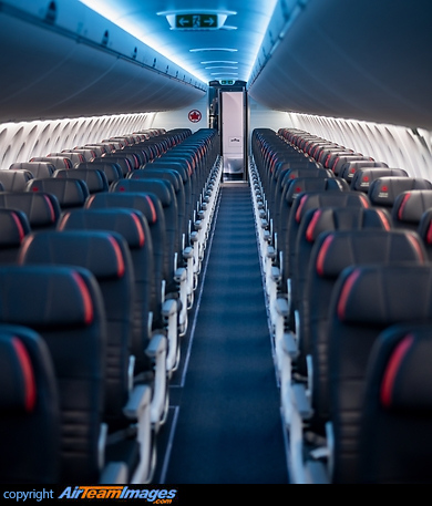 Airbus A220-300