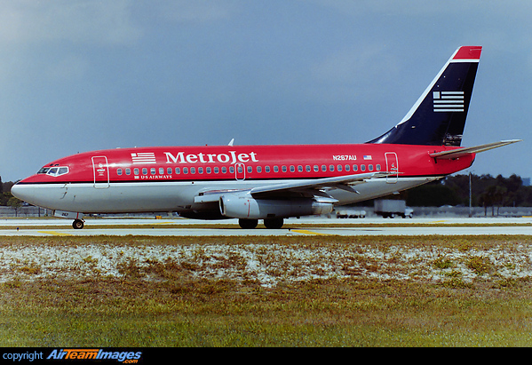 Boeing 737-2B7/Adv