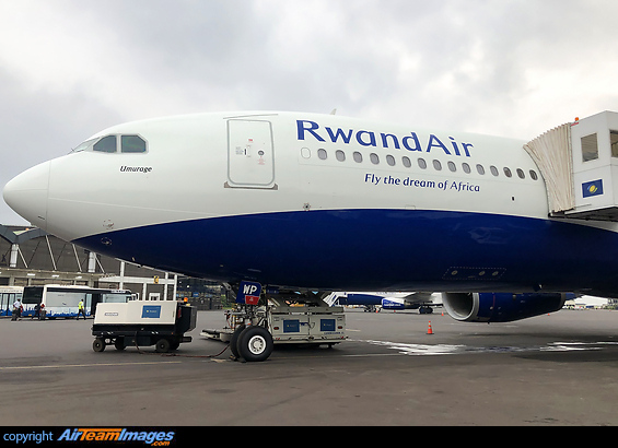 Airbus A330-343