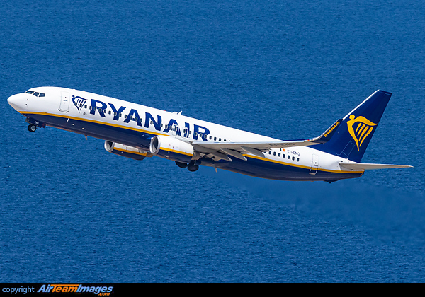 Boeing 737-8AS