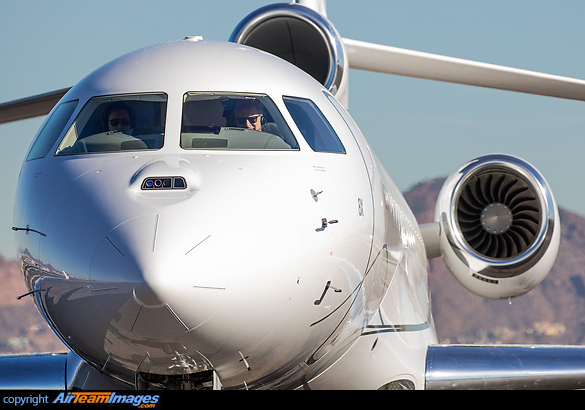 Dassault Falcon 8X