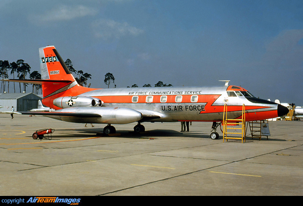 Lockheed C-140A Jetstar