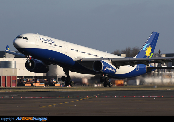 Airbus A330-343