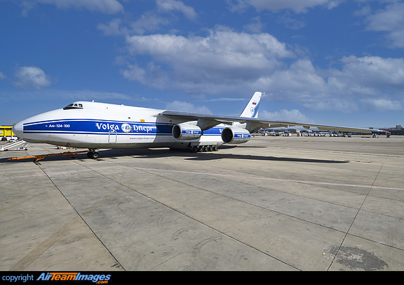 Antonov An-124-100 Ruslan