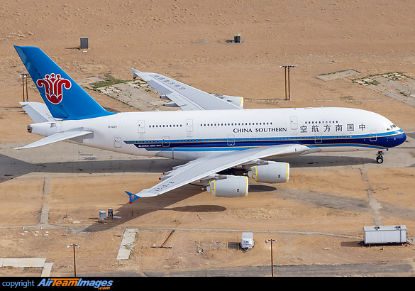 Airbus A380-841