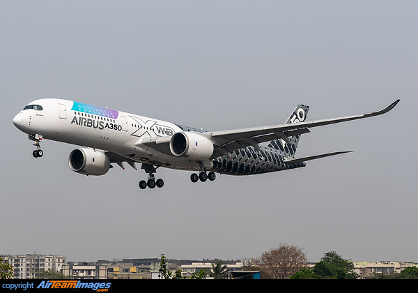 Airbus demonstrator A359 "Airspace Explorer" on short finals for R32 arriving after completing a demo flight with Ratan Tata and many known officials on board. Airbus A350-941